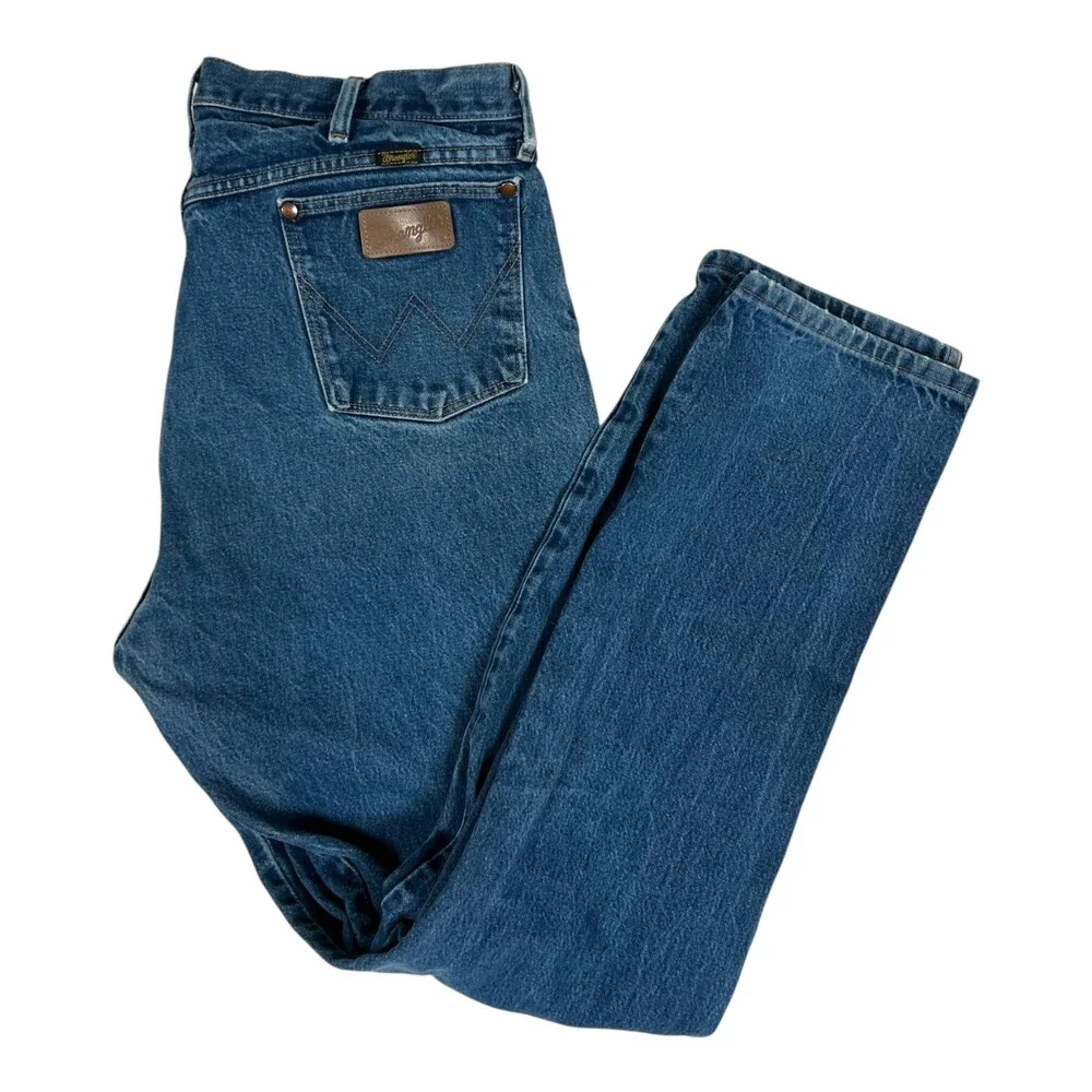 Vintage Wrangler 13MWZ Blue Denim Regular Fit Cowboy Jeans Size 40x34 READ